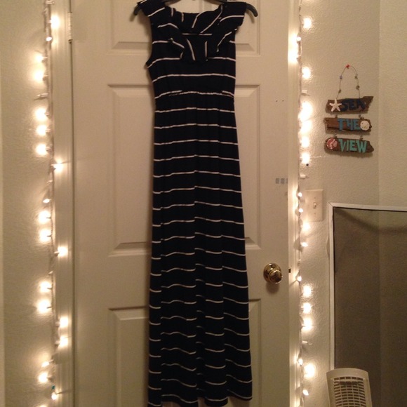 Striped maxi