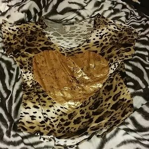 Cheetah print top! NWOT