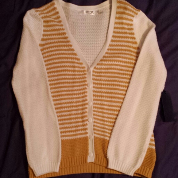 Yellow and white sweater