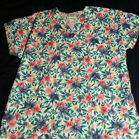 Scrub top medium short sleeve two front pockets - Picture 1 of 4
