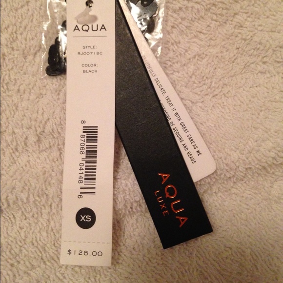 🎉HP 10/19🎉Glamourous Sequined AQUA  mini-skirt. - Picture 4 of 4