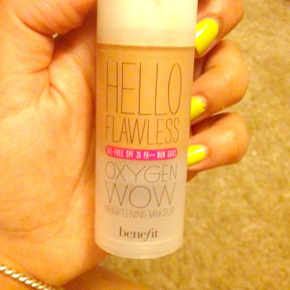I'm So Glamber Amber By Benefit
