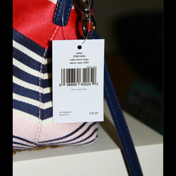 🚫SOLD🚫Kate Spade, Cedar Street Stripe Maise 🎀 - Picture 3 of 4