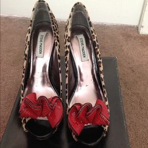 Steve Madden Peep Toe Heels