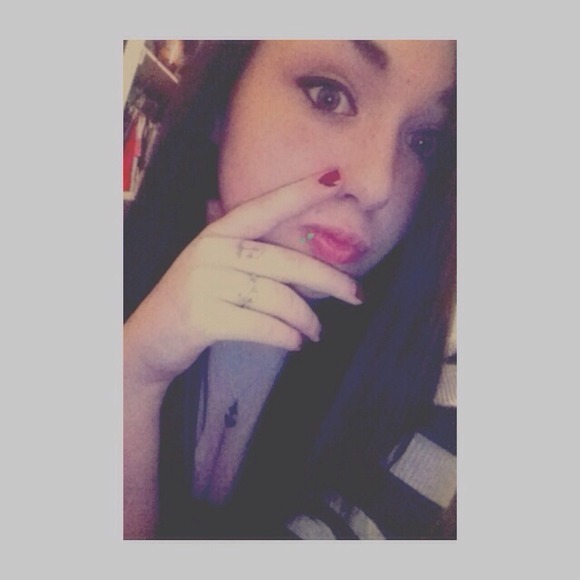 Meet your buyer/seller 🌛🌞🌜