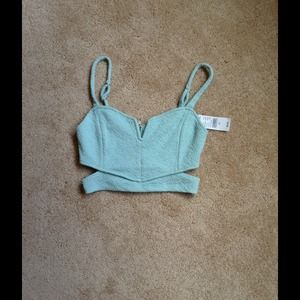 NWT cutout crop top
