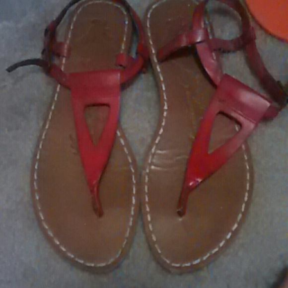 American eagle sandals