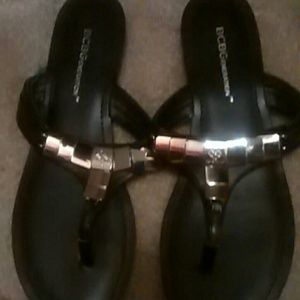 Bcbg leather flip flops