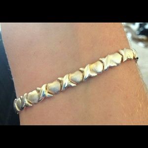 925 SS xoxo Bracelet. Nice