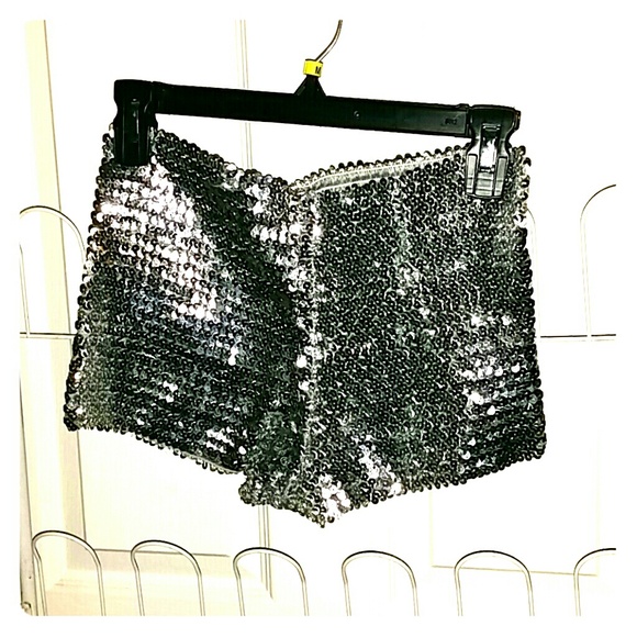 Rave high wasted shorts