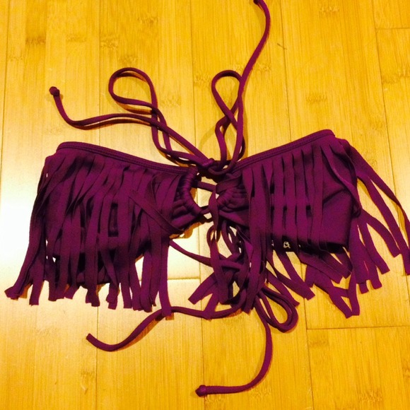 TRADED!! Acacia Swimwear Ibiza Top in Mangosteen