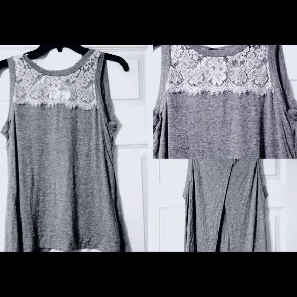 Tops - Open-Back Sleeveless Lace Blouse