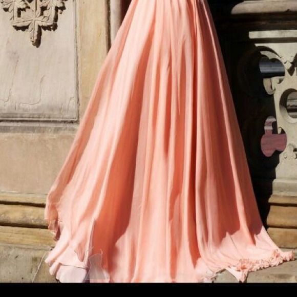 Prom dress - Picture 3 of 3