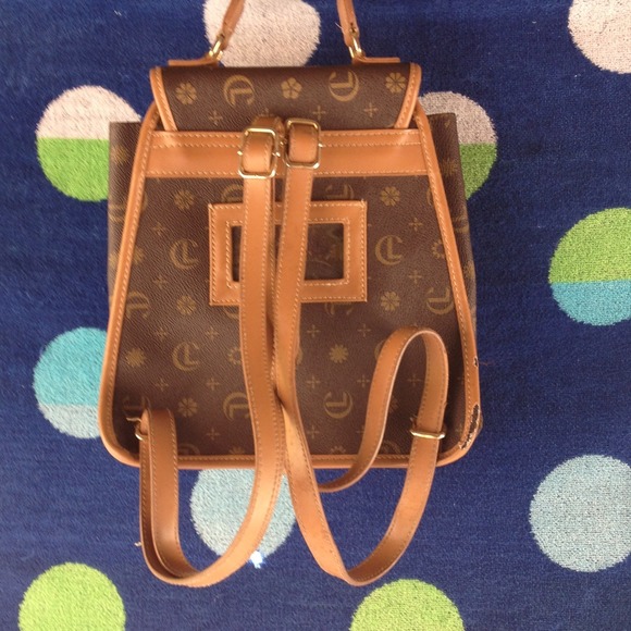 Purse backpack - Picture 2 of 3