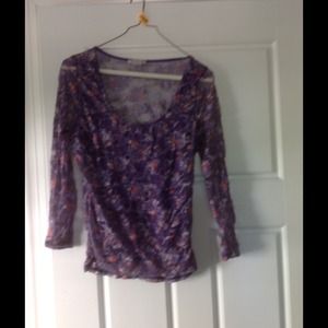 Delia's purple floral top