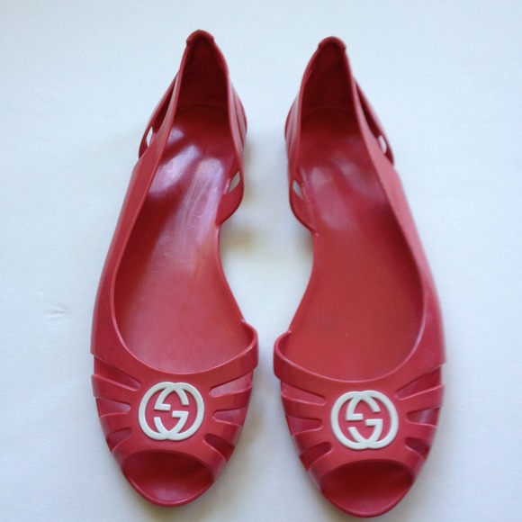 Authentic 100%  GUCCI