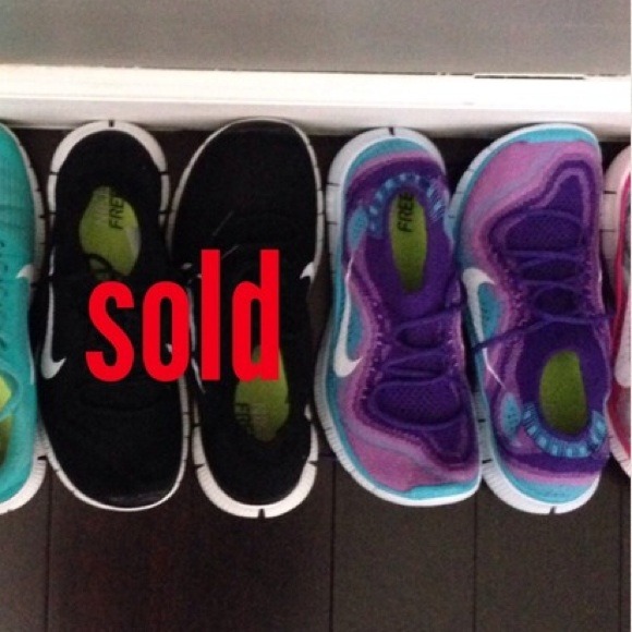 Nike Free Flyknit - Picture 2 of 4