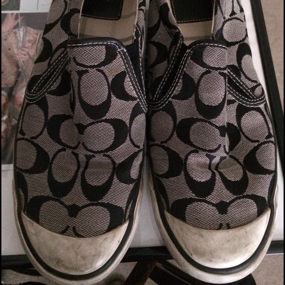 Coach shoes black