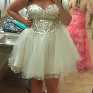 ✨PLUS SIZE✨ Short Sequin Prom Dress