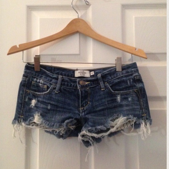 Abercrombie & Fitch shorts - Picture 1 of 3