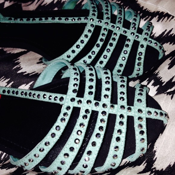 Steve Madden Anteek Teal Sandle💙 - Picture 3 of 3