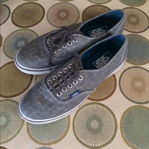 Almost brand new Vans women's size 7.5