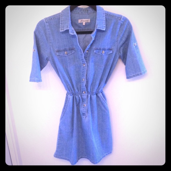 🎉SALE🎉 Denim/Chambray Dress size Small - Picture 1 of 4