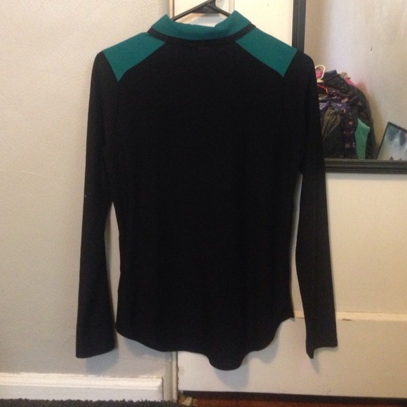 Teal and black button up cotton material - Picture 2 of 4