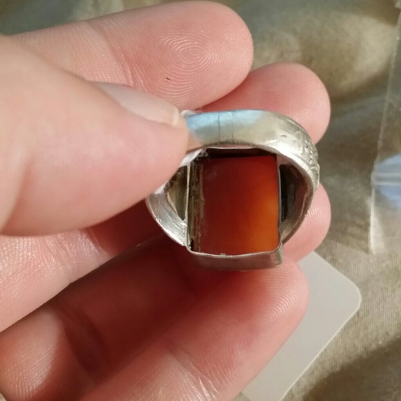 Lot - Picture 2 of 4