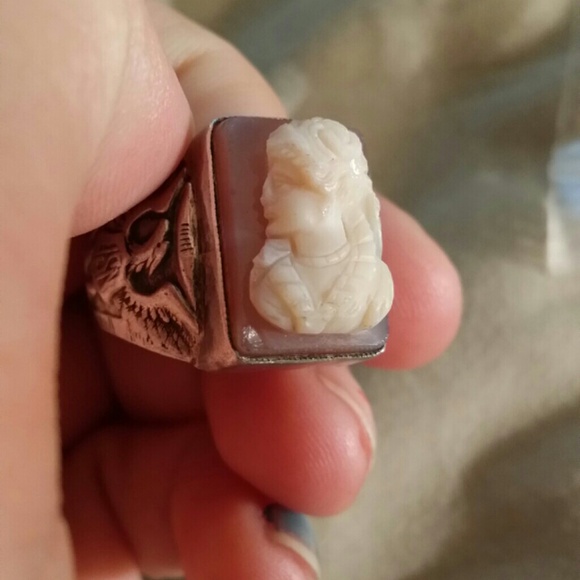 Lot - Picture 3 of 4