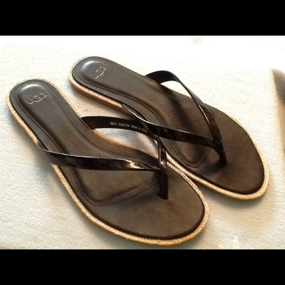 Authentic UGG flip flops 9.5