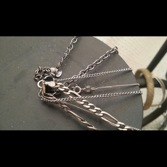 Lot - Picture 2 of 4