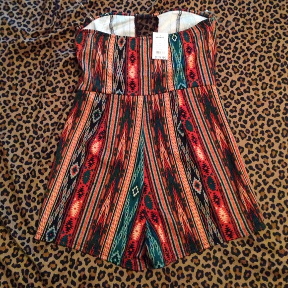 Aztec romper - Picture 2 of 3