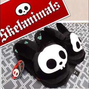 NWT Skelanimals Skull Bunny Slippers size M (7-8)