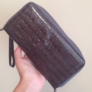 Alligator print wallet