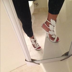 giuseppe cruel summer heels