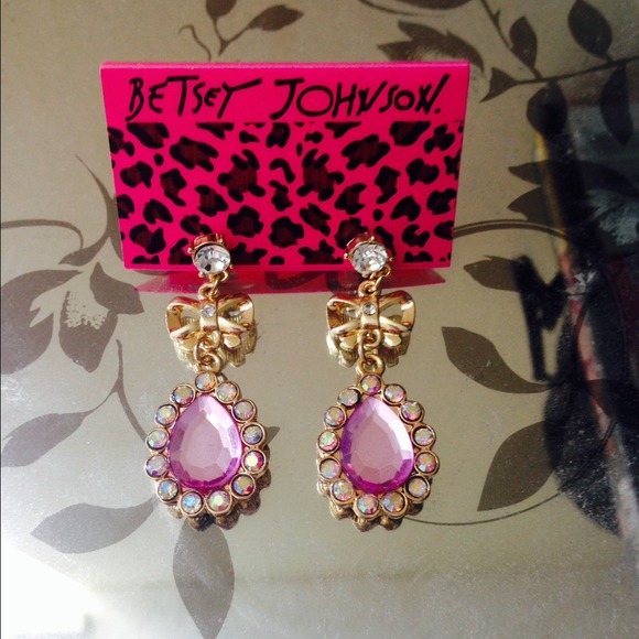 NWT Betsey Johnson Earrings