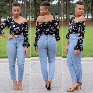 💥New Item💥 Jewel Inspired Top