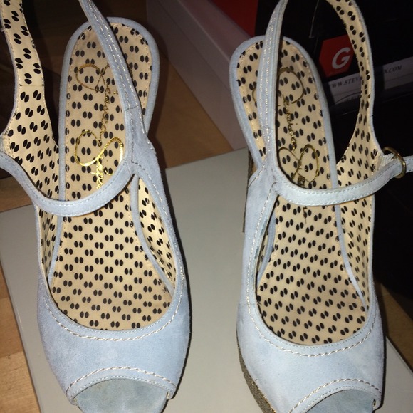 Jessica Simpson heels