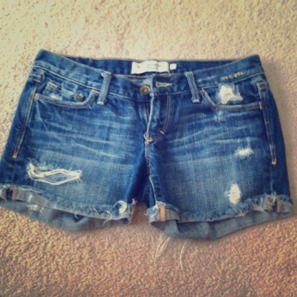 Abercrombie destroyed denim shorts