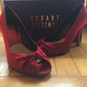 Stuart Weitzman Satin Heels- worn once! Size 7W