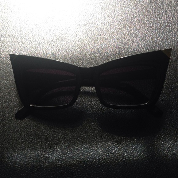 "SOLD" Glasses Fashion Style.