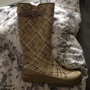 Sperry Rainboots ❗️PRICE REDUCED ❗️