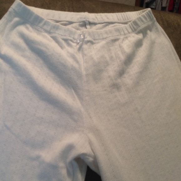 SOLD. Cuddle duds - Picture 3 of 4