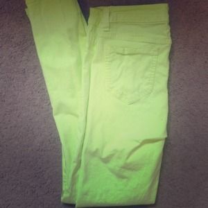 Neon yellow skinny jeans