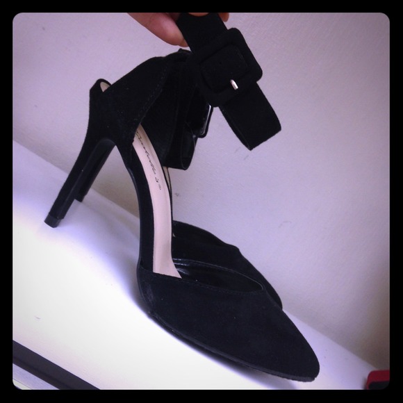 SOLD Black strap heels
