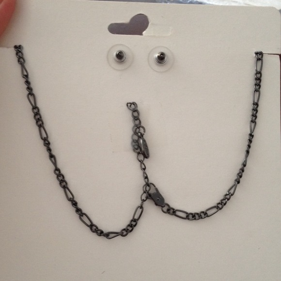 Turquoise statement - Picture 3 of 3