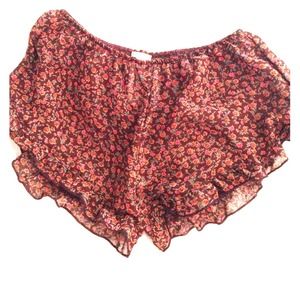 Brandy Melville Floral Vodi Shorts