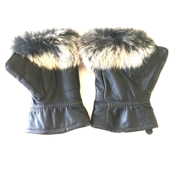 Lamb skin rabbit fur gloves