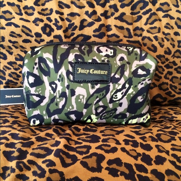 JUICY COUTURE LEOPARD CAMO MAKEUP BAG